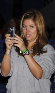 Tiffani Thiessen (click to enlarge)